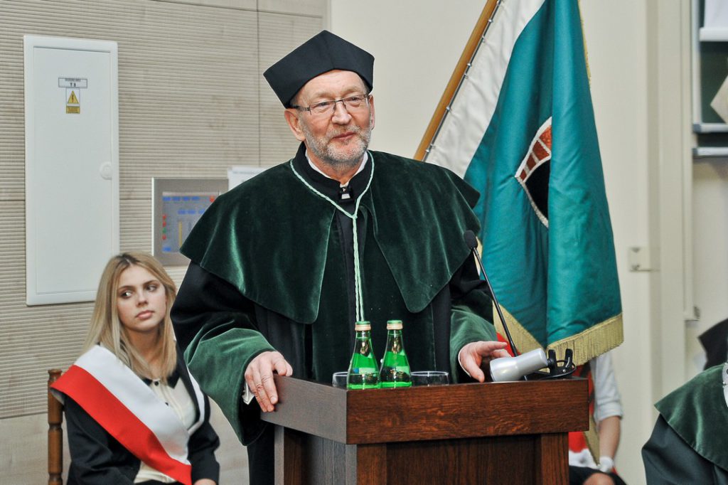 Nadanie tytułu doktora honoris causa prof. dr hab. inż. Krzysztofowi Kluszczyńskiemu, dr h.c. Nadanie tytułu doktora honoris causa prof. dr hab. inż. Krzysztofowi Kluszczyńskiemu, dr h.c.