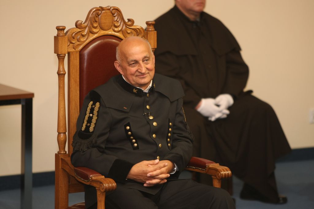Nadanie tytułu doktora honoris causa prof. dr hab. inż. Antoniemu Józefowi Tajdusiowi, dr h.c.