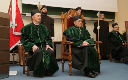 Nadanie tytułu doktora honoris causa Politechniki Świętokrzyskiej prof. dr inż. Wiesławowi Olszakowi