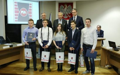 Ze wsparciem marszałka