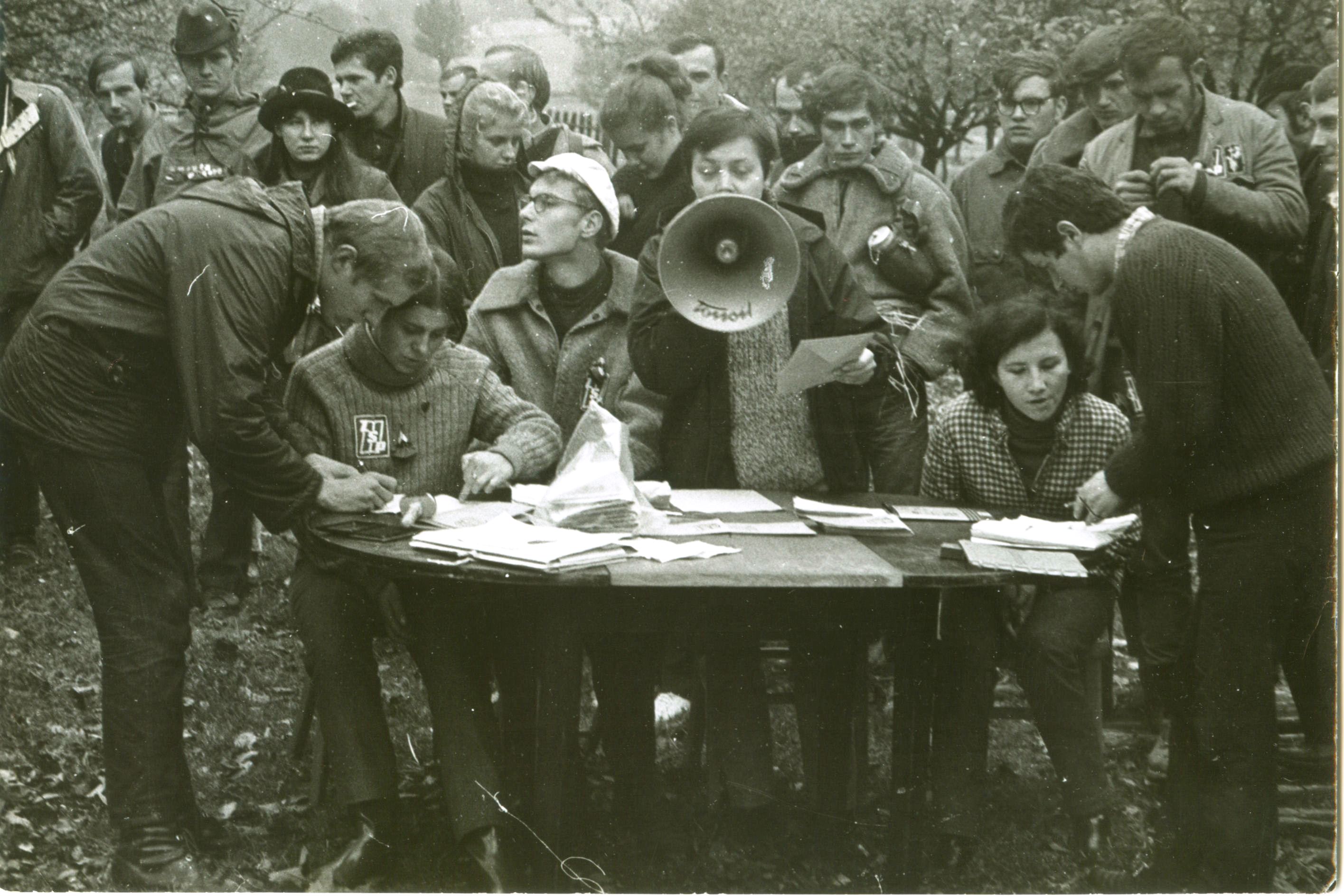 50 lat turystyki akademickiej 50 lat turystyki akademickiej