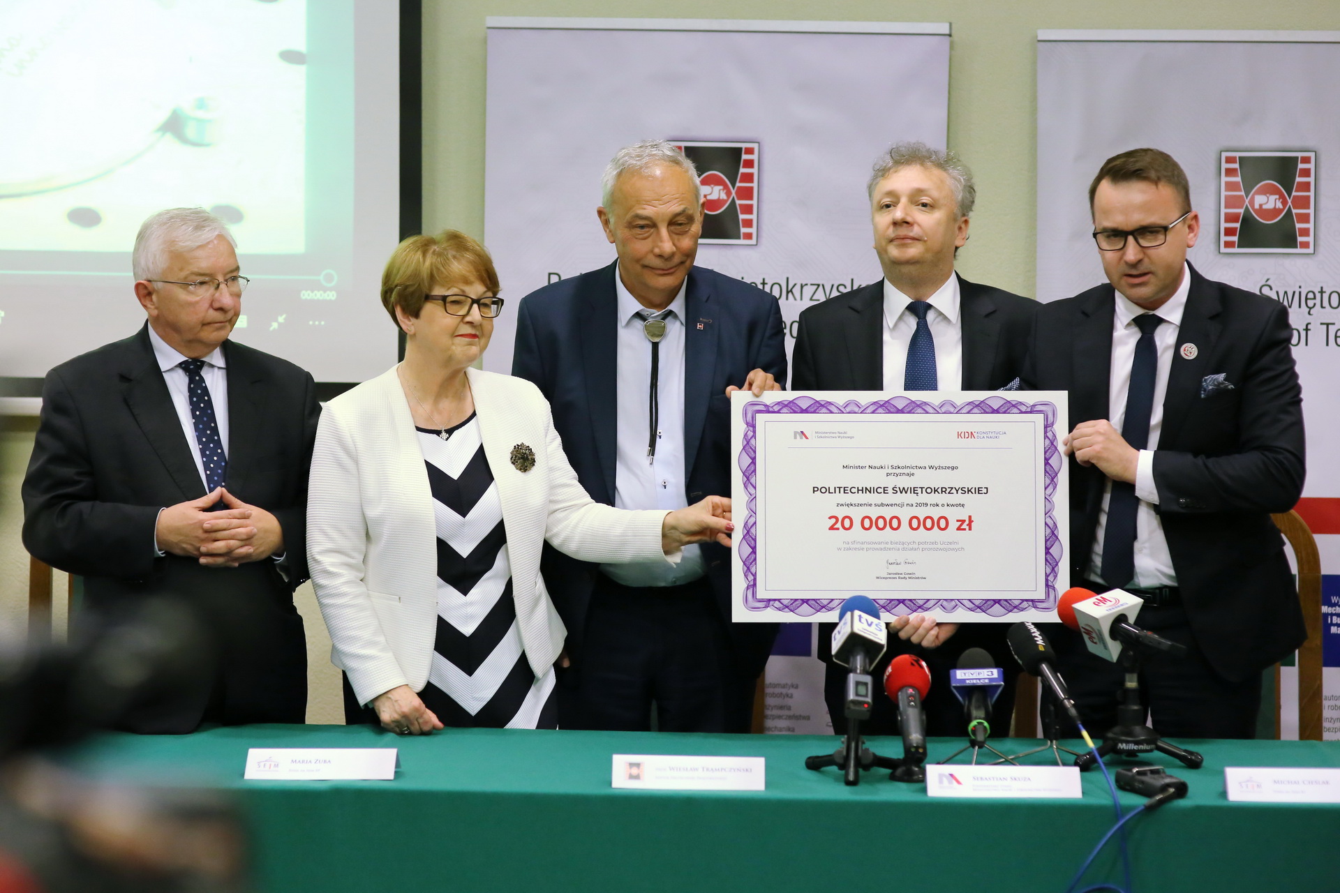 Duże pieniądze na inwestycje Duże pieniądze na inwestycje