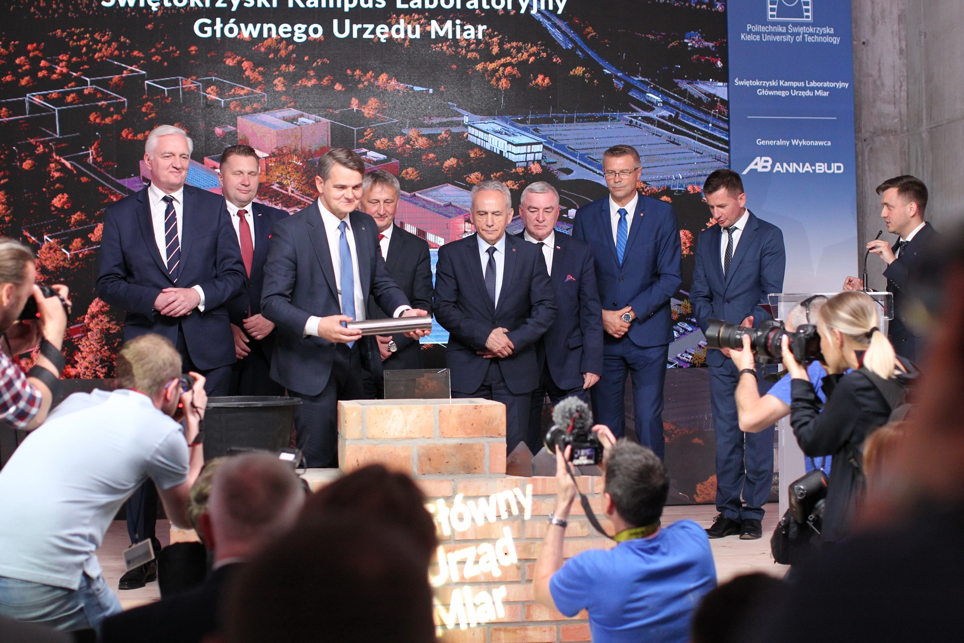 Symboliczny początek Symboliczny początek