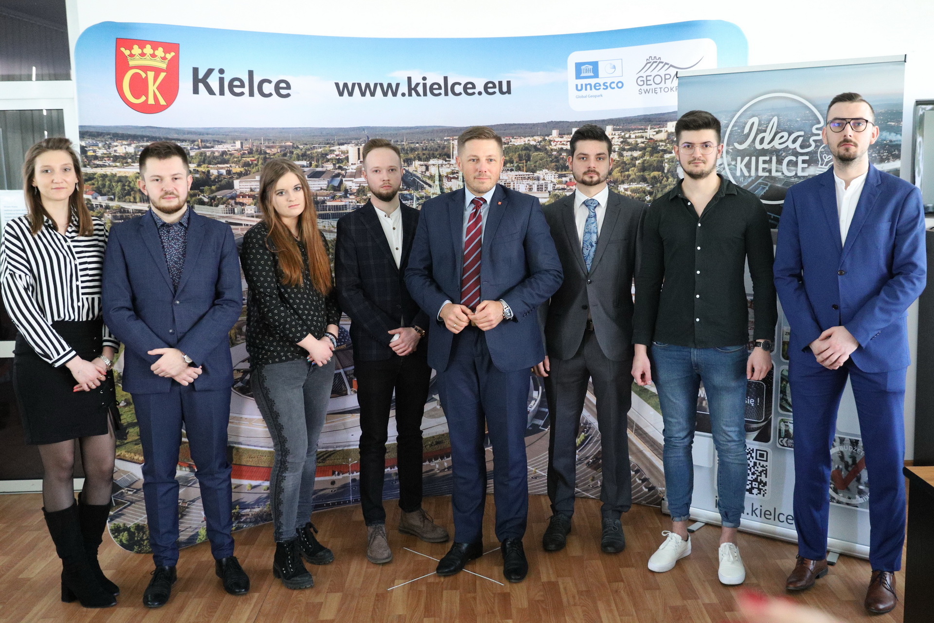 Nagrody dla autorów najlepszych prac dyplomowych Nagrody dla autorów najlepszych prac dyplomowych