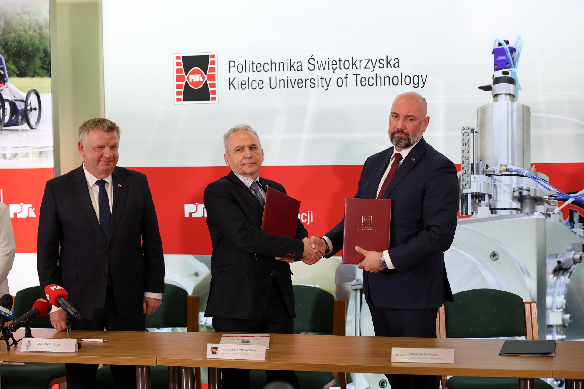 Centrum dla obronności Centrum dla obronności