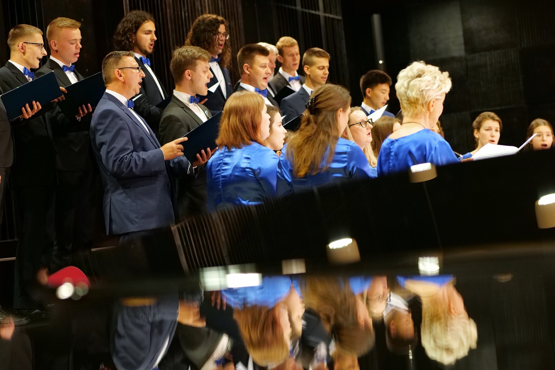 VI Międzynarodowy Przegląd Chórów Akademickich VI Międzynarodowy Przegląd Chórów Akademickich