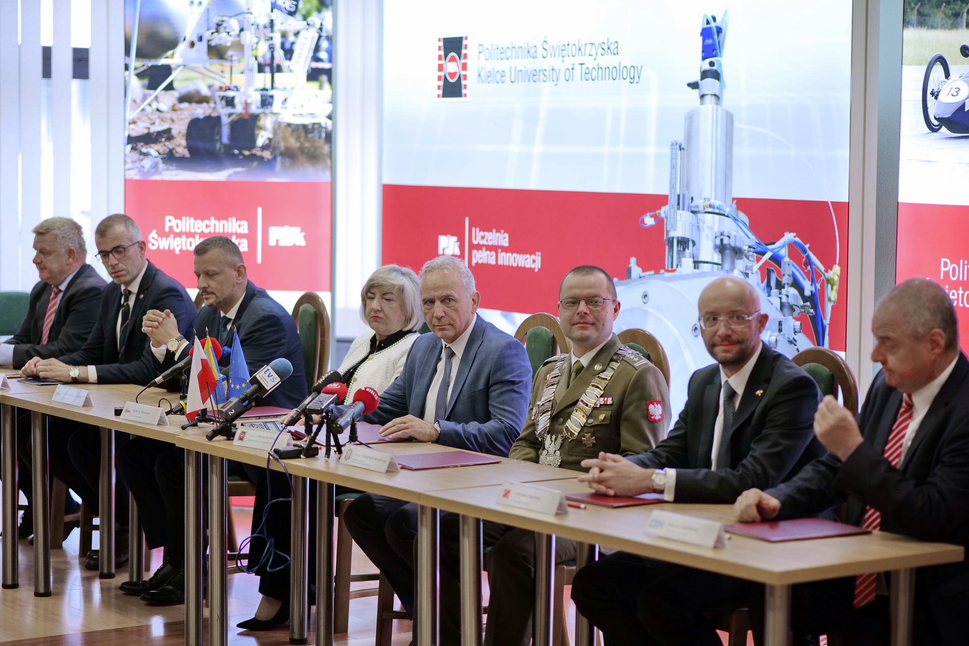 Pracowity początek Pracowity początek