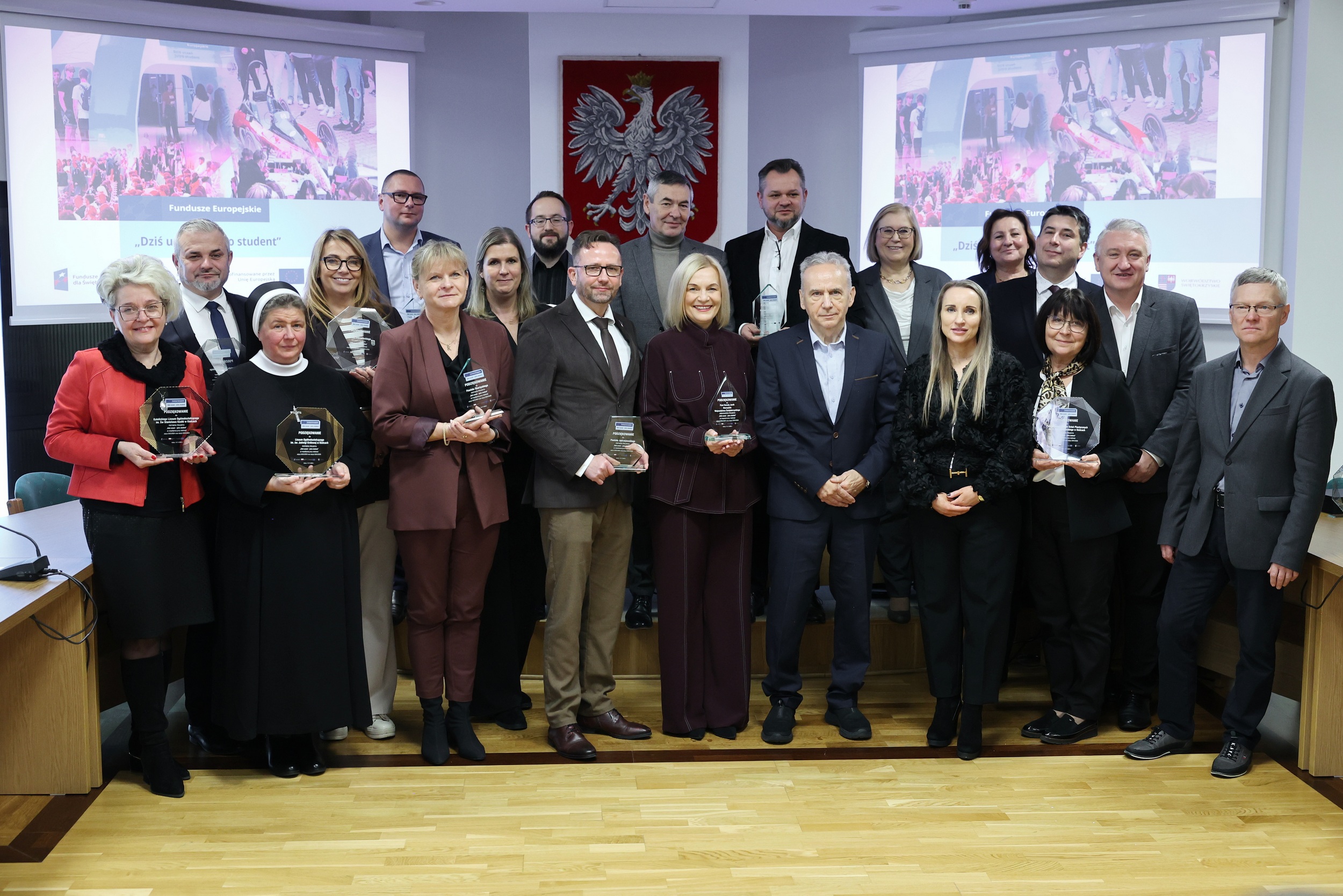 Rekordowy projekt edukacyjny z UE Rekordowy projekt edukacyjny z UE